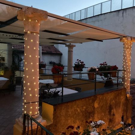 Bed & Breakfast Scia Dina Toirano Exterior photo